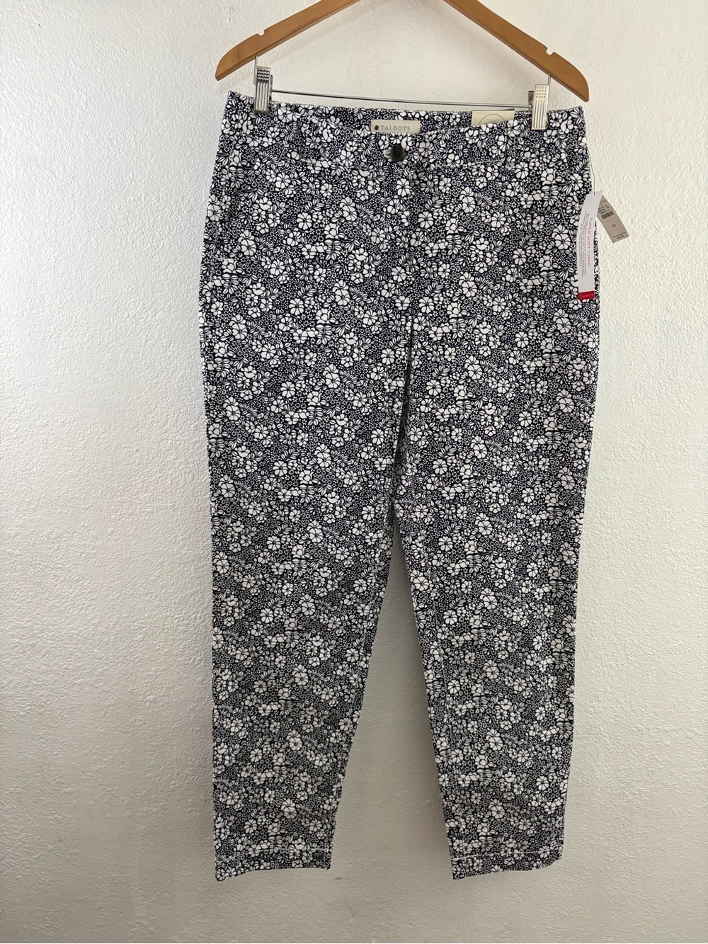 Talbots black and white floral cropped ankle weekend chino pants size 10